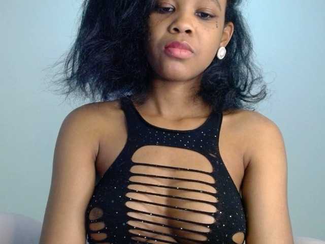 Tatiana Castelo online show from June 27, 3:43 am