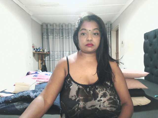 Indianmayaxoxo online show from June 4, 4:27 am
