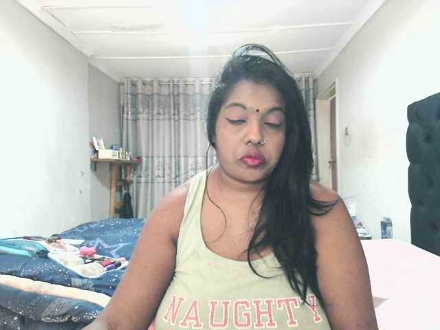 Indianmayaxoxo online show from June 26, 8:39 am