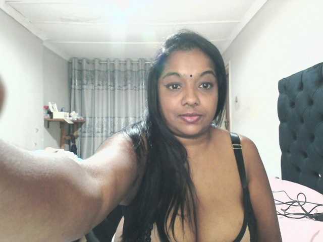 Indianmayaxoxo online show from July 13, 5:19 pm