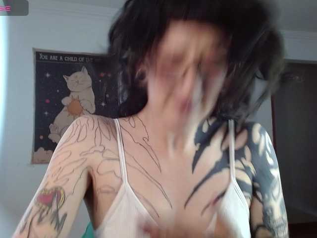 Inked-Val online show from August 10, 3:24 pm