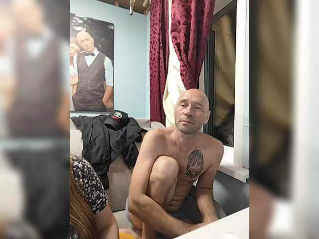 Innokentiy449 online show from August 12, 8:11 pm