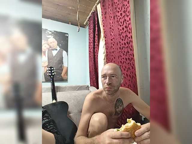 Innokentiy449 online show from August 15, 11:36 am