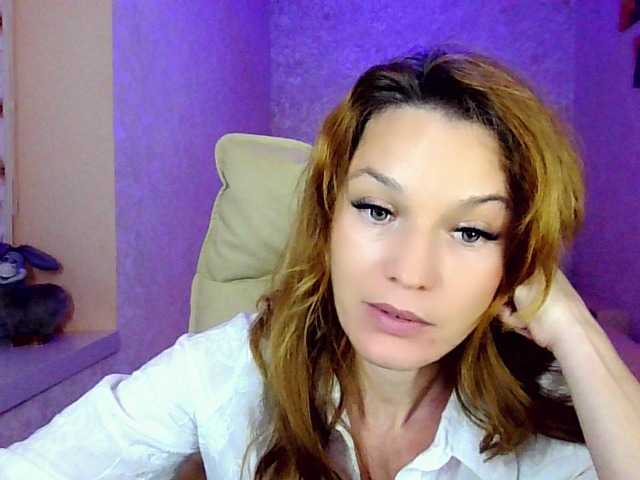 IridessaL online show from August 26, 6:15 pm
