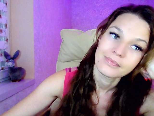 IridessaL online show from September 3, 4:10 pm