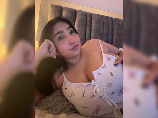 IrisEvans online show from July 26, 12:26 am