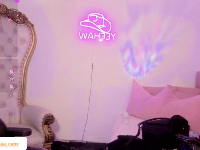Isabela-tay online show from August 5, 6:17 pm