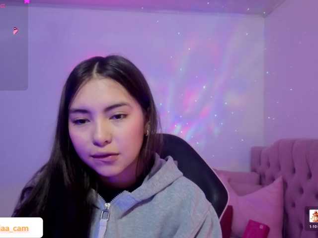 Isabela-tay online show from August 7, 11:43 am