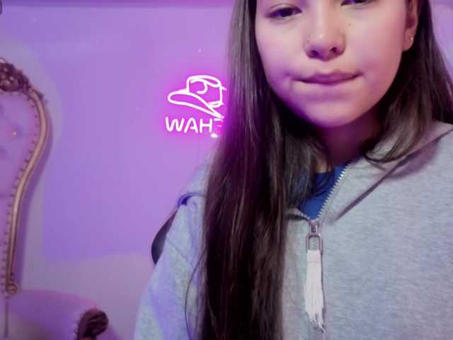 Isabela-tay online show from August 13, 11:46 am