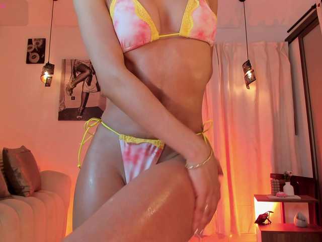 IsabellaLux- online show from July 31, 8:58 pm