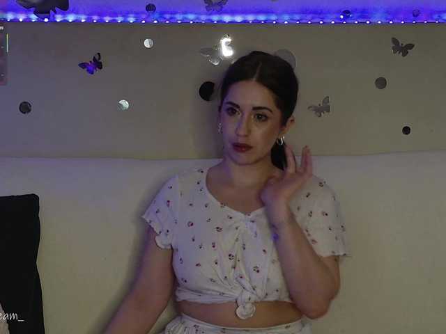 ItalianDream  online show from May 12, 12:35 am
