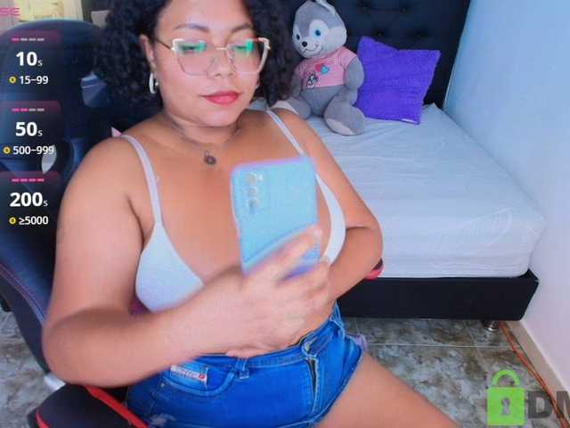Italy-boobs online show from August 11, 7:05 pm