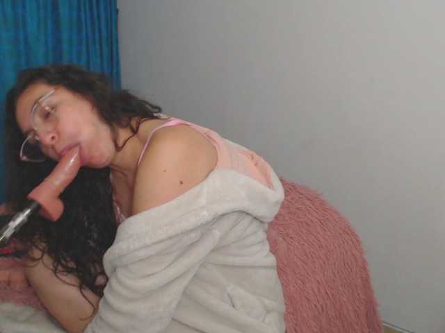 Ivannacrazy1 online show from April 25, 1:55 am