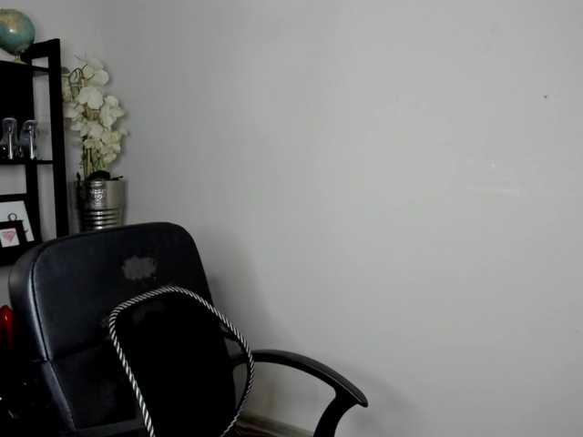 IvyLiveshow online show from August 5, 5:49 am