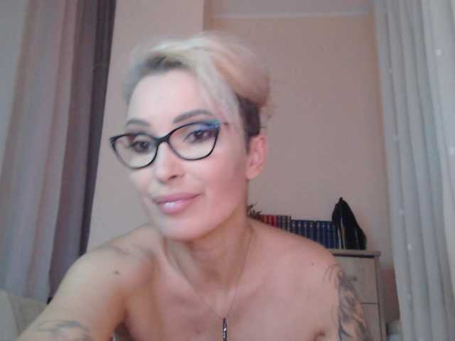 JADAPink online show from August 10, 11:17 pm