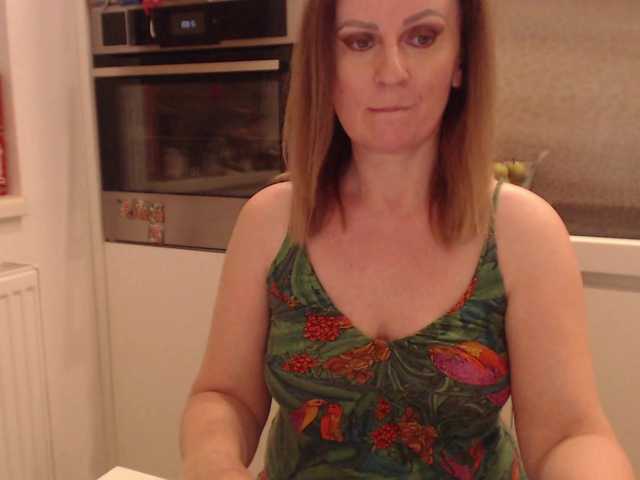JacquiGray online show from July 3, 6:54 pm
