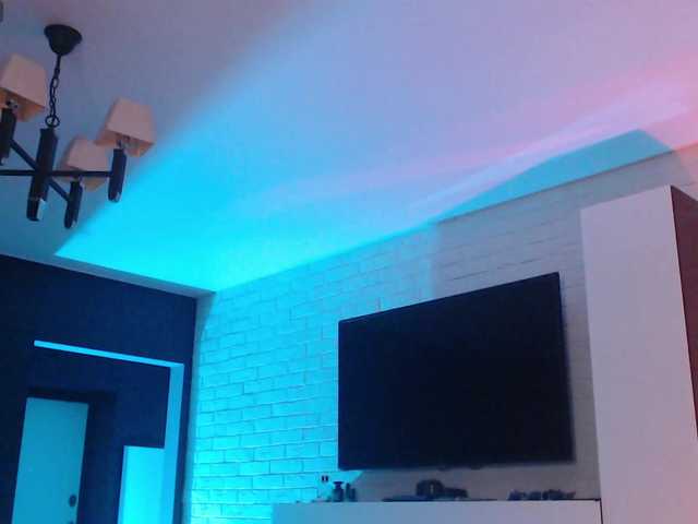 Jade-Lumin online show from August 14, 7:39 pm