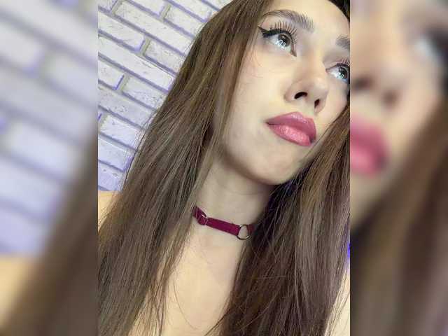 Jade8887 online show from August 27, 11:46 pm