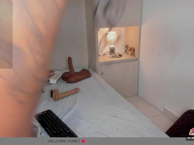 JadeeMuller online show from August 9, 4:24 am