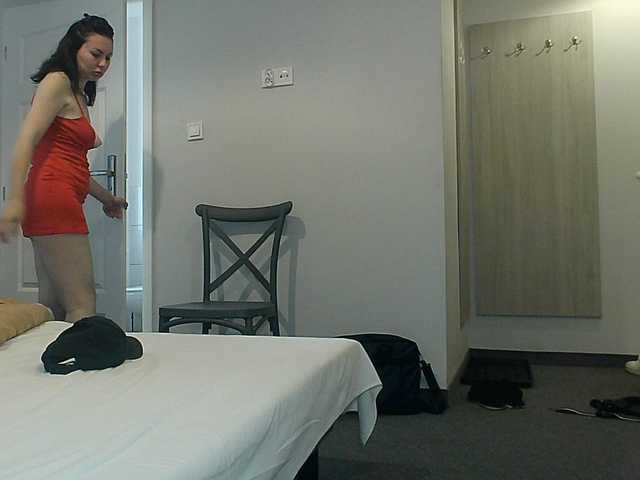 JanetJay online show from August 10, 6:48 am