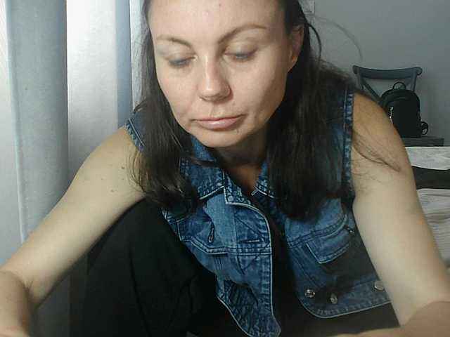 JanetJay online show from August 15, 1:04 pm