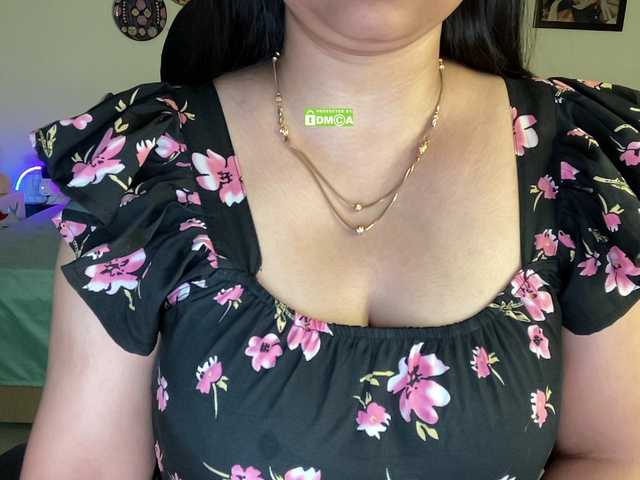 Jasmine6 online show from July 30, 5:15 am