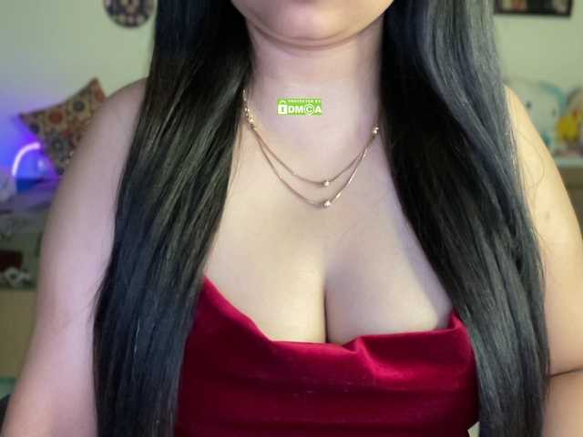 Jasmine6 online show from August 3, 11:01 pm