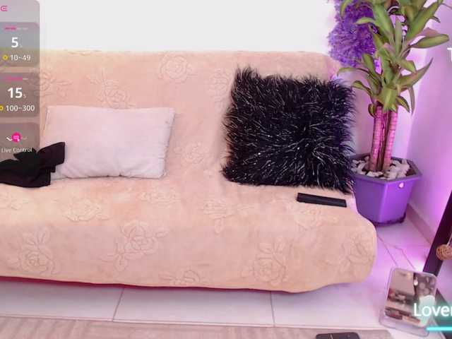 JasmineCampbell online show from June 19, 4:34 am