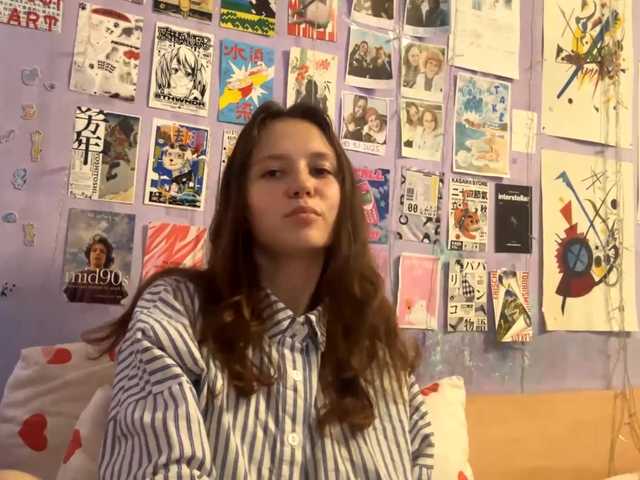 JazminKulju online show from July 1, 9:54 am