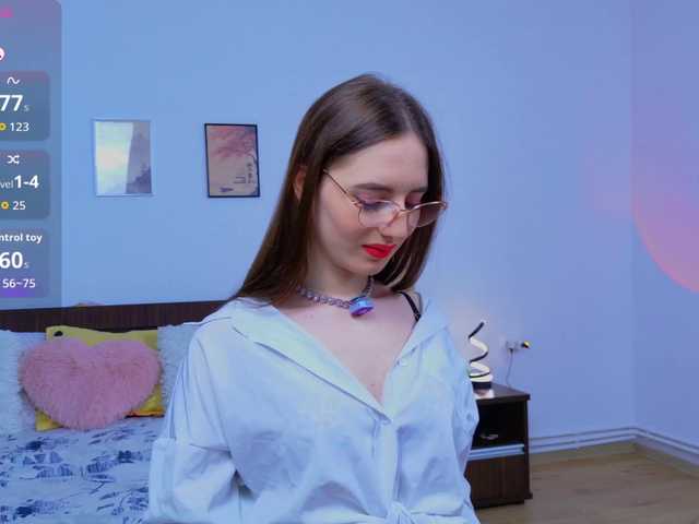 JennyBbunny online show from August 13, 4:26 am
