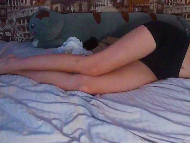 Jennylegs online show from August 9, 1:17 am