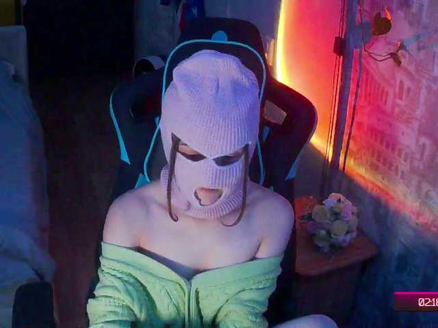 Jennylegs online show from August 11, 11:07 pm