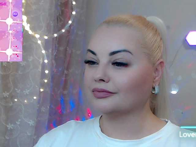 JewellFairy online show from August 22, 5:30 pm