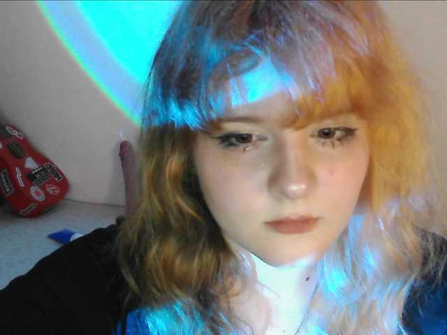 Jinxie online show from June 18, 2:39 pm