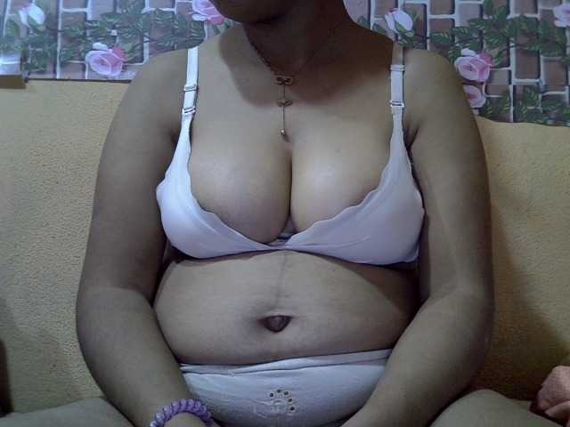 Josephinesexy online show from August 17, 5:56 am
