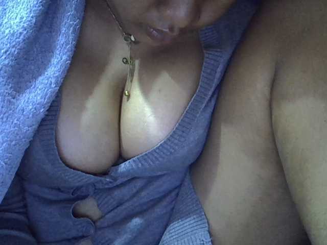 Josephinesexy online show from August 17, 1:05 pm