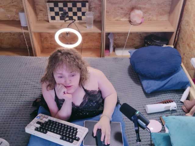 NatashkaHuligashka online show from May 23, 10:07 am