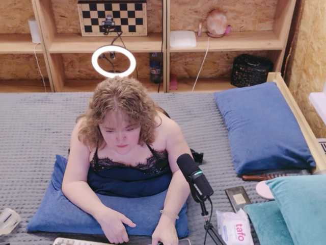 NatashkaHuligashka online show from June 5, 3:06 pm