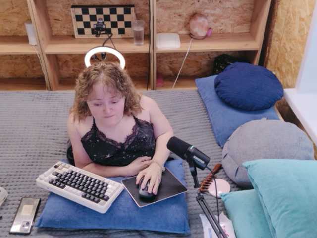 NatashkaHuligashka online show from June 7, 7:35 am