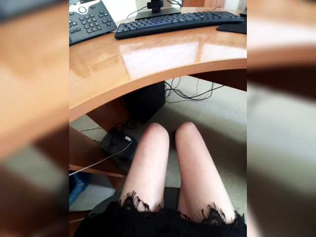 JuliaKiss-PH online show from August 14, 7:45 am