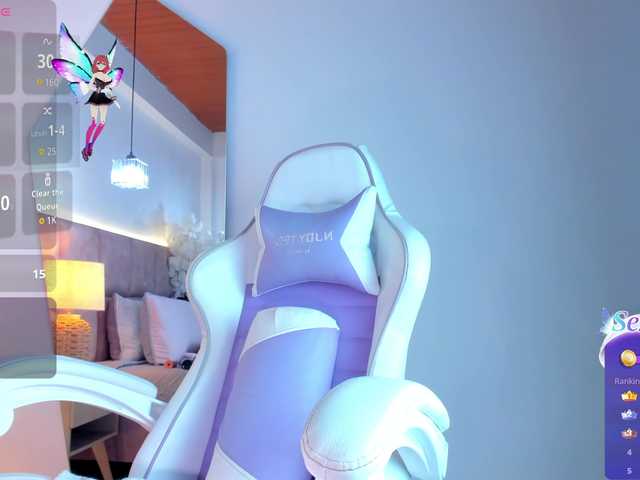 JuliaSantos online show from August 7, 7:08 am