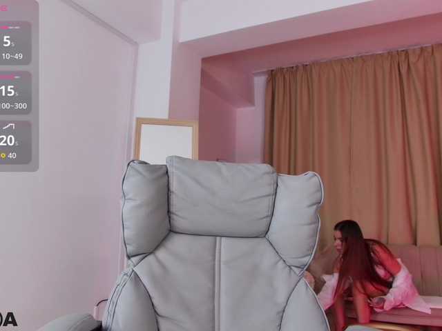 JuliahBlanc online show from August 6, 7:46 pm