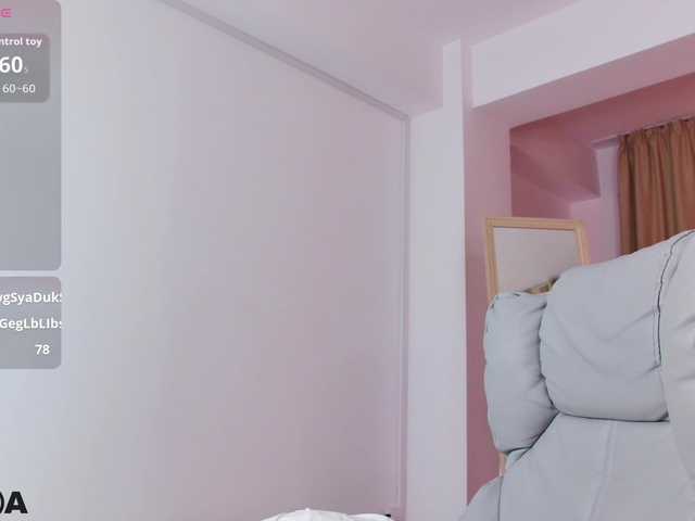 JuliahBlanc online show from August 7, 1:16 am
