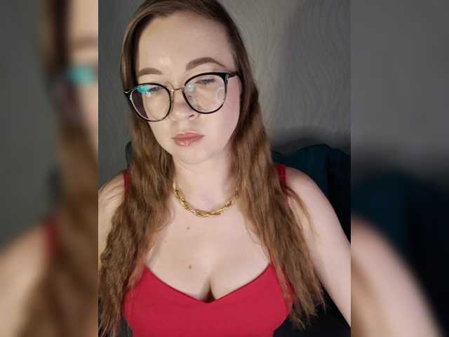 Juli  berry online show from July 6, 4:59 am