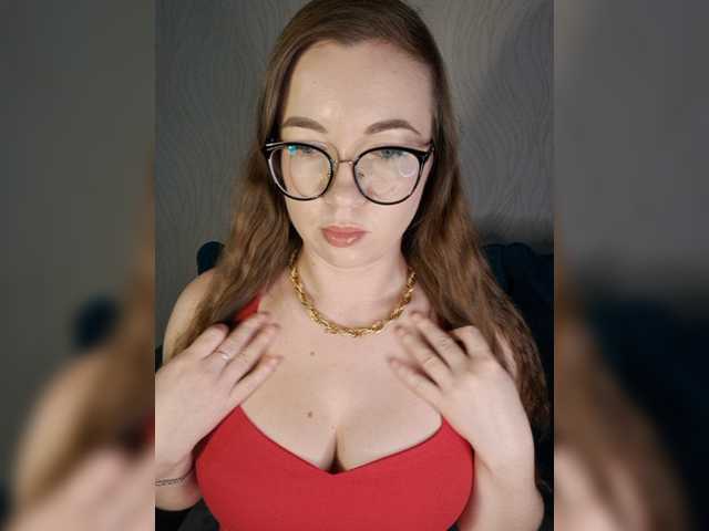 Juli  berry online show from July 13, 6:31 am