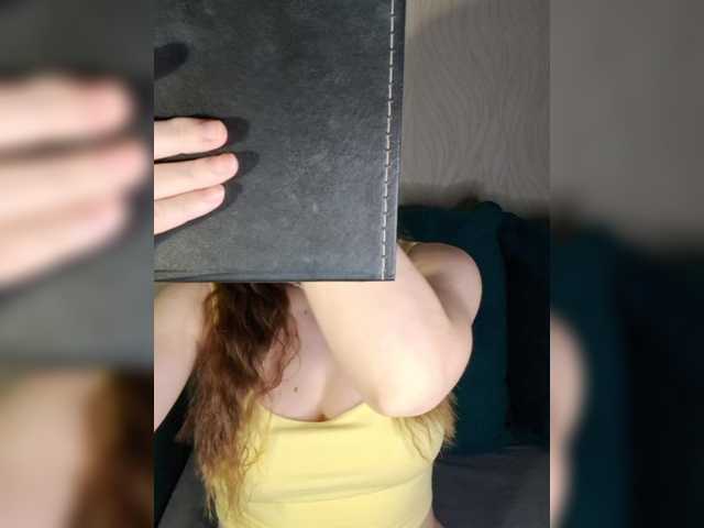 Juli  berry online show from July 27, 3:12 am