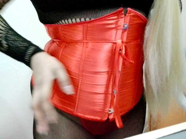 JulieJoe online show from June 30, 8:59 am