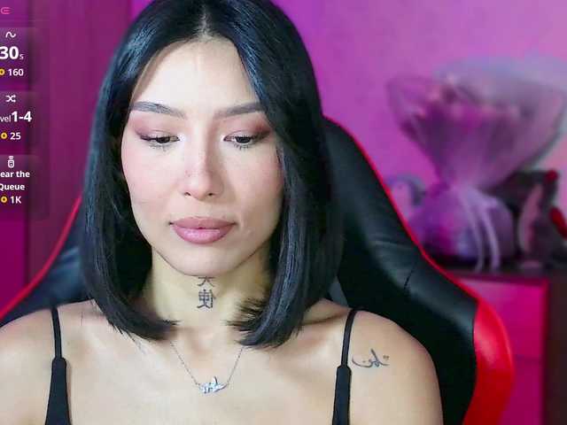 JulieTurner online show from August 12, 3:14 pm