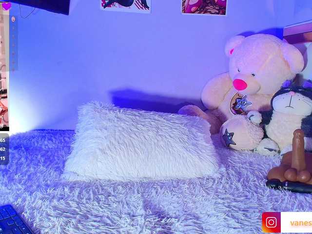 Julieth-Rossii online show from August 2, 7:04 am