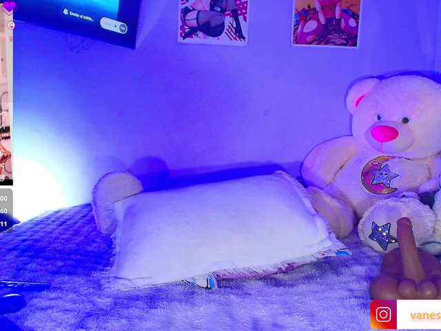 Julieth-Rossii online show from August 4, 8:33 am